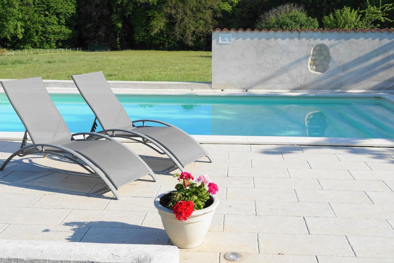 Challignac Le Chemin B&B 외부 사진