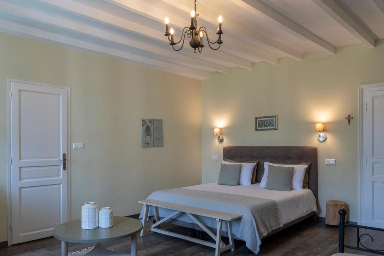 Challignac Le Chemin B&B 외부 사진
