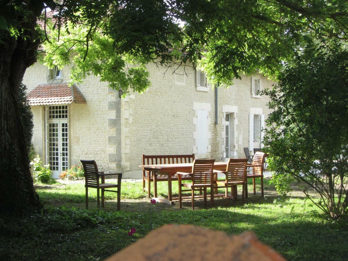 Challignac Le Chemin B&B 외부 사진